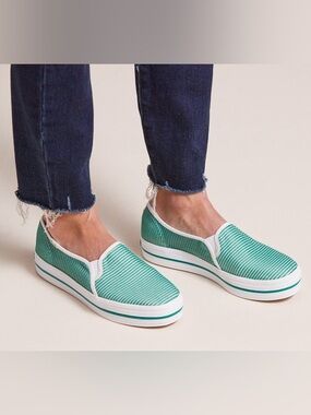 [6.5] Kate Spade x Keds Green Striped Slip-On Sneakers – Like New